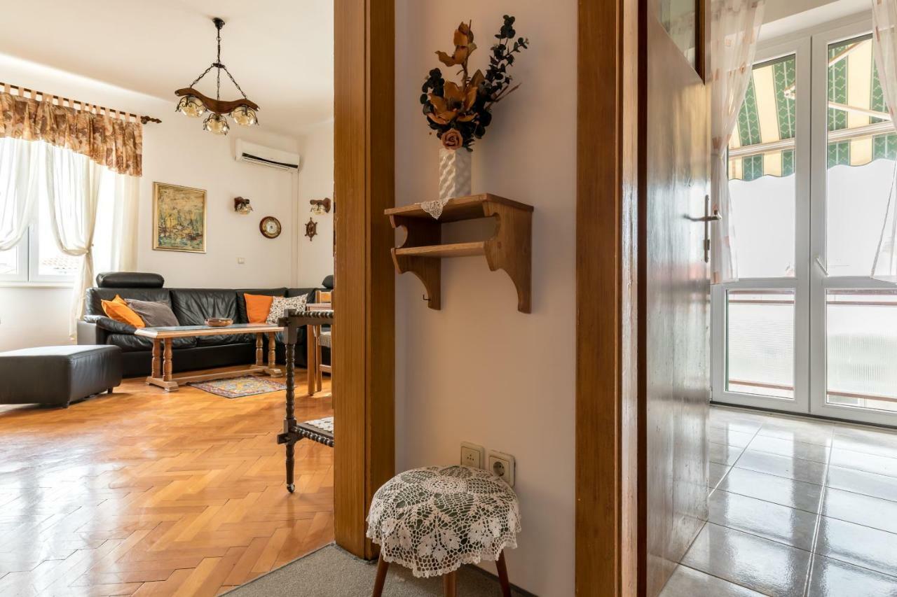 Apartment Kapo Split Exterior photo